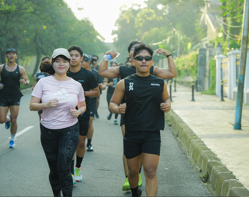 Run and Sip di sekitaran Kayu Putih (Lari lalu ngopi bareng, Jalur LRT Kelapa Gading, Pulomas Loop, Coffee Shop)